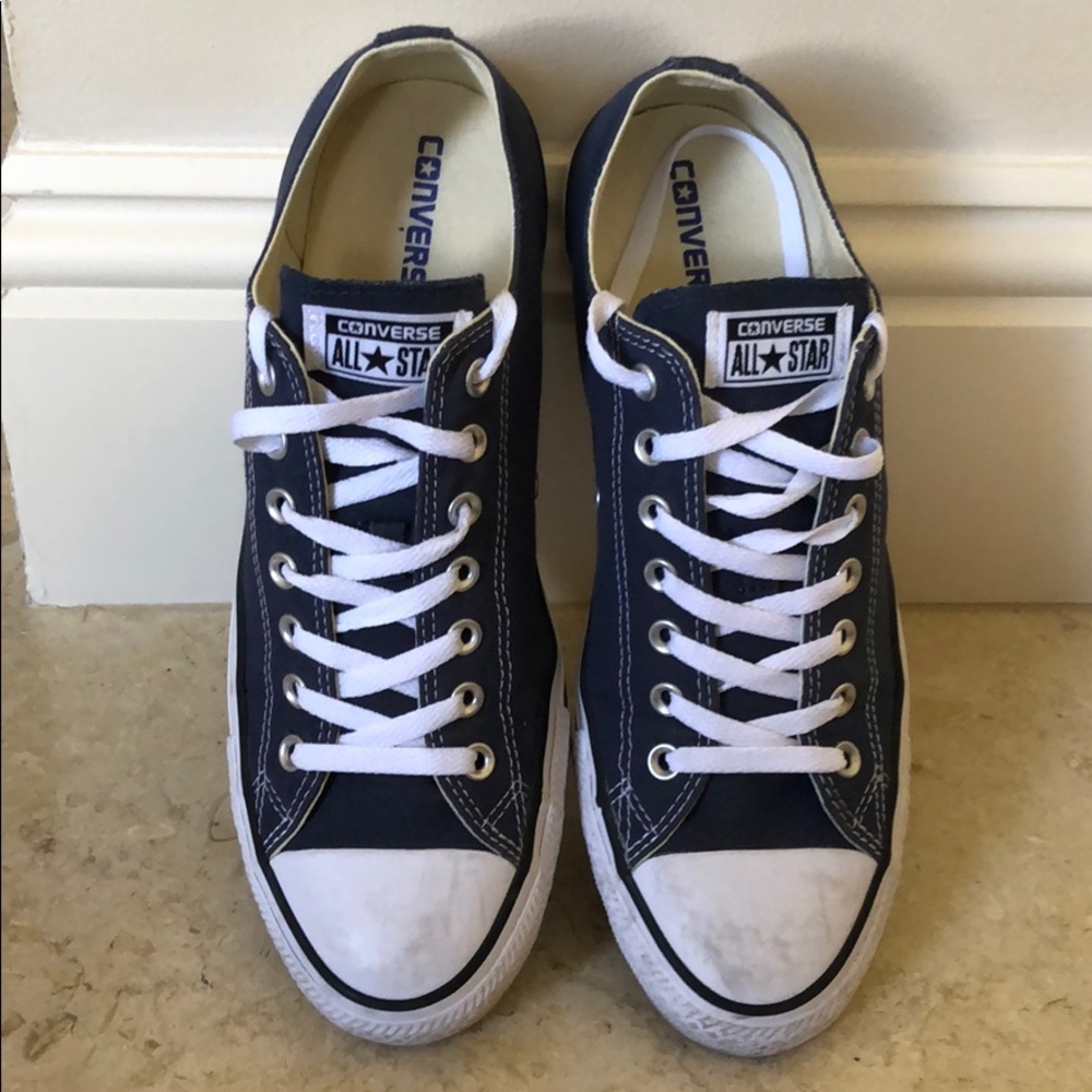 Men’s converse low tops